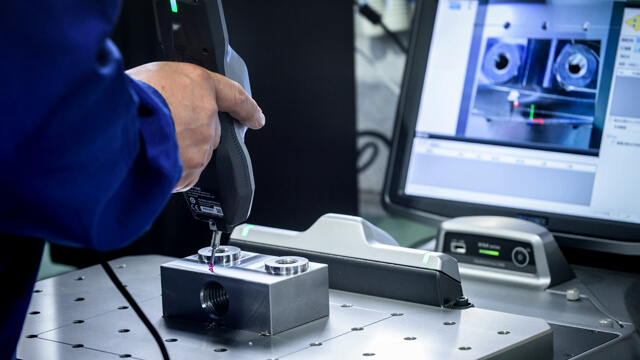 有限会社文高製作所では、最新の計測機器を使用して、精度の高い検査を実施致します。